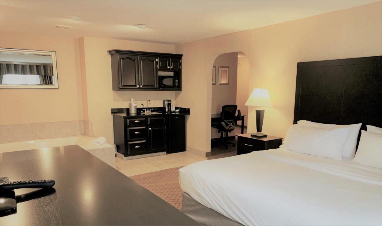 Holiday Inn Express Plymouth By Ihg Dış mekan fotoğraf