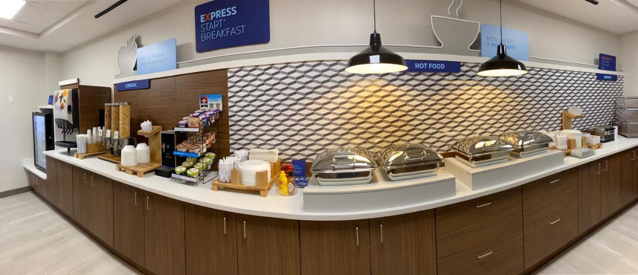 Holiday Inn Express Plymouth By Ihg Dış mekan fotoğraf