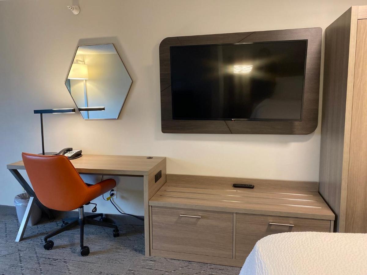 Holiday Inn Express Plymouth By Ihg Dış mekan fotoğraf