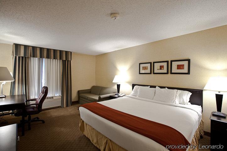 Holiday Inn Express Plymouth By Ihg Oda fotoğraf